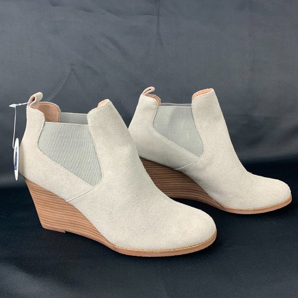 CASLON Willa Oatmeal‎ Gray Suede Chelsea Wedge Booties NWOB - Picture 9 of 11